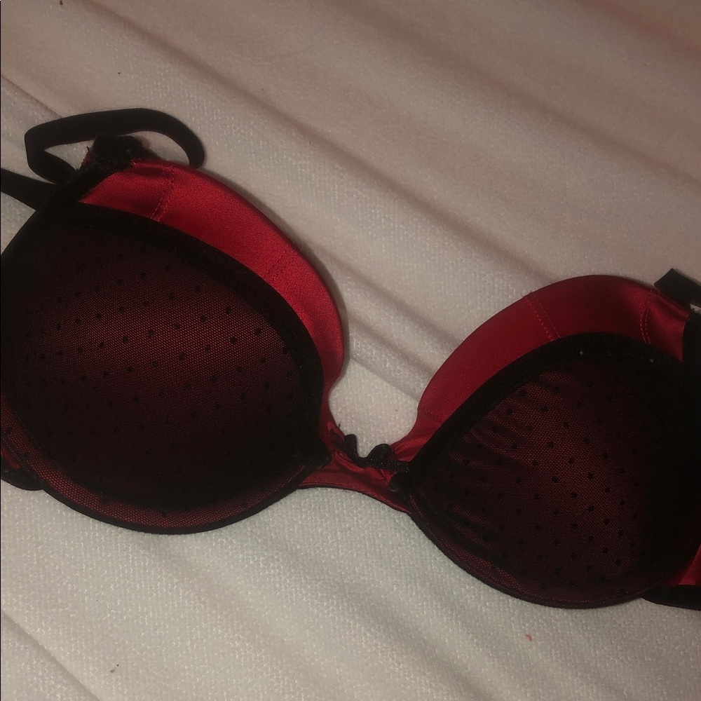 Vintage VS Red & Black Padded Underwire Bra